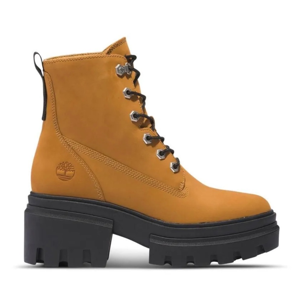 Lug sole Timberland Everleigh boots in wheat color